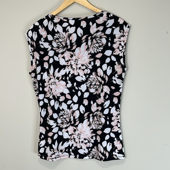Ricki’s Floral Sleeveless Fitted Top Lace Insert Pink White Black Stretch Size M - Picture 8 of 10